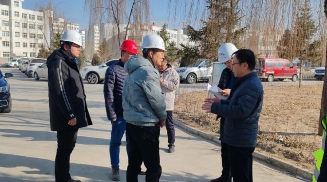 甘肅建科院黨委副書記、總經(jīng)理史智偉赴積石山學(xué)校加固項(xiàng)目檢查指導(dǎo)工作